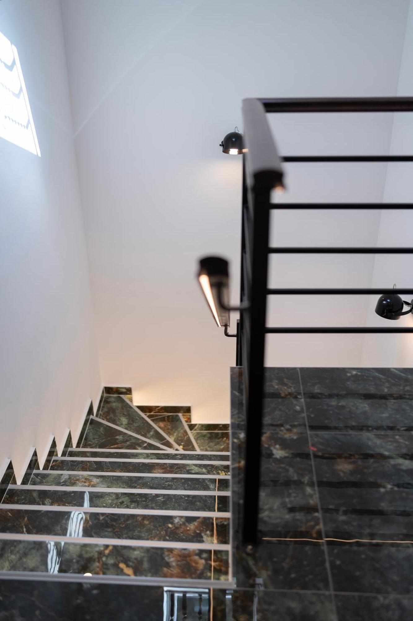 Regent Blue Apartments - Free Private Parking Мостар Экстерьер фото